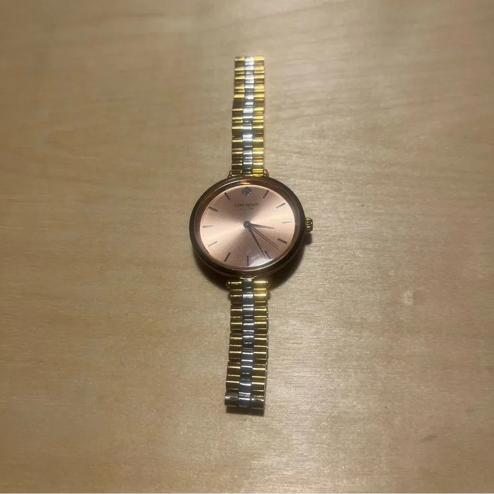 Kate Spade Rose Gold Watch with matching Bangle needs batteries/service